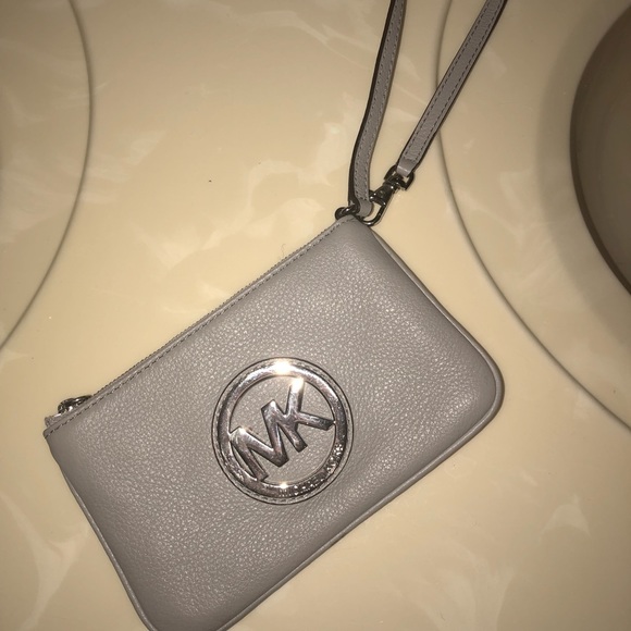 KORS Michael Kors Handbags - KORS Michael Kors  Gray Wristlet